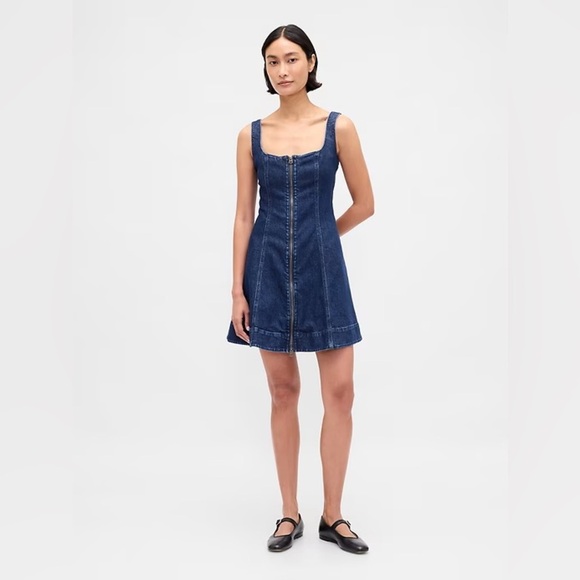 GAP Dresses & Skirts - Gap Denim Zip-Front Mini Dress